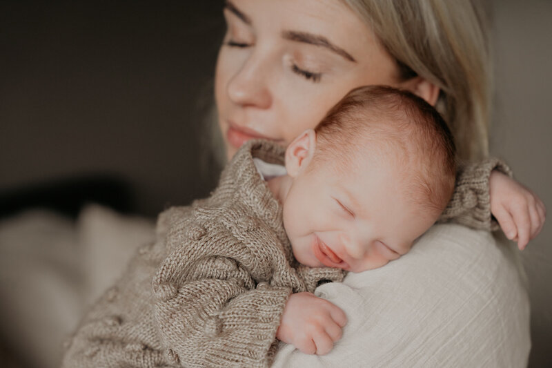 231115 Newbornshoot Laura DSC05907 03