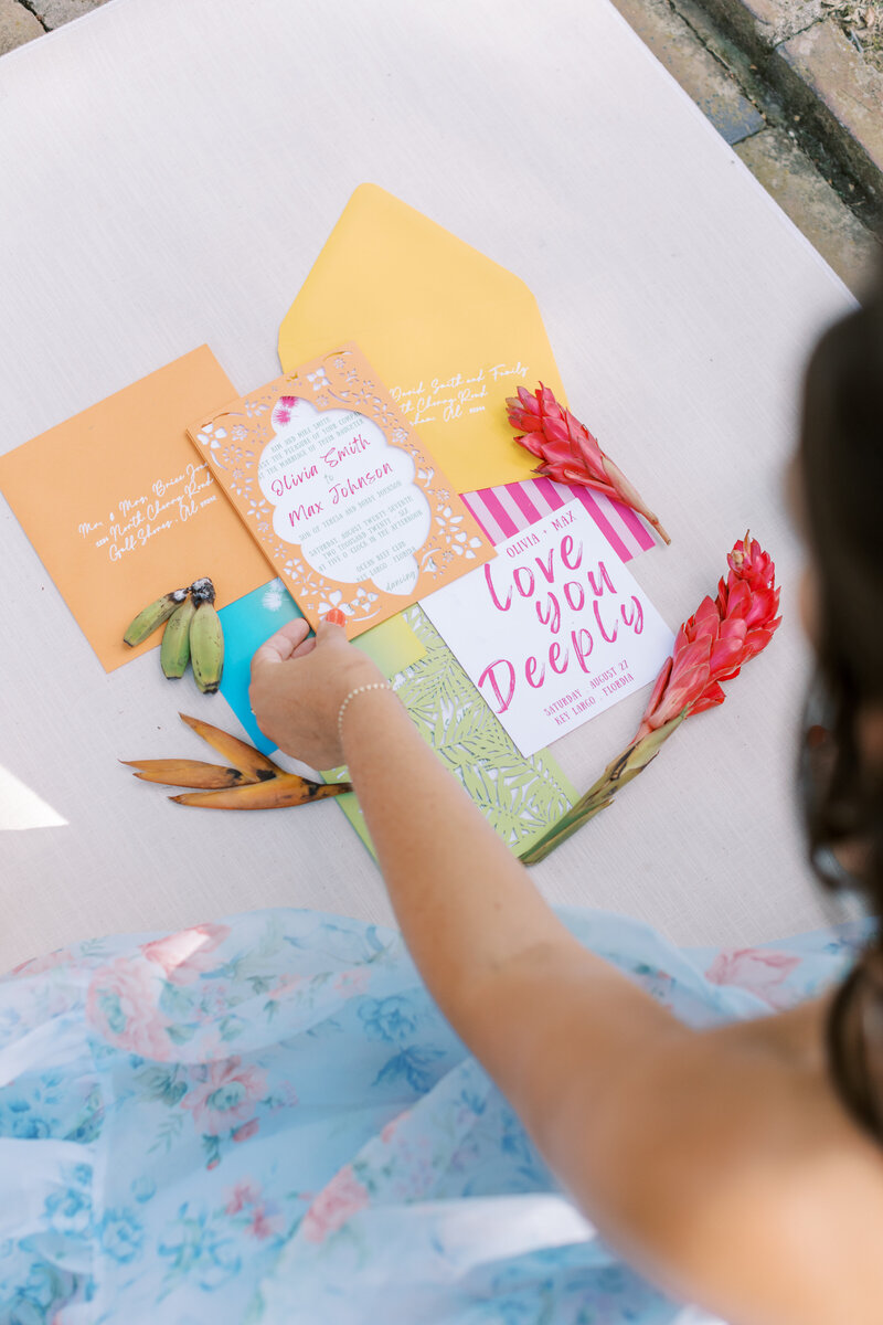 Colorful wedding details at Tuscaloosa AL wedding