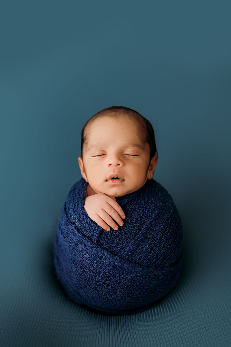 newborn-photography-session-leroy-illinois-7