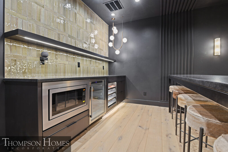 Thompson-Homes-Chateau-Moderne-Meridian-Custom-Home-Builder-75