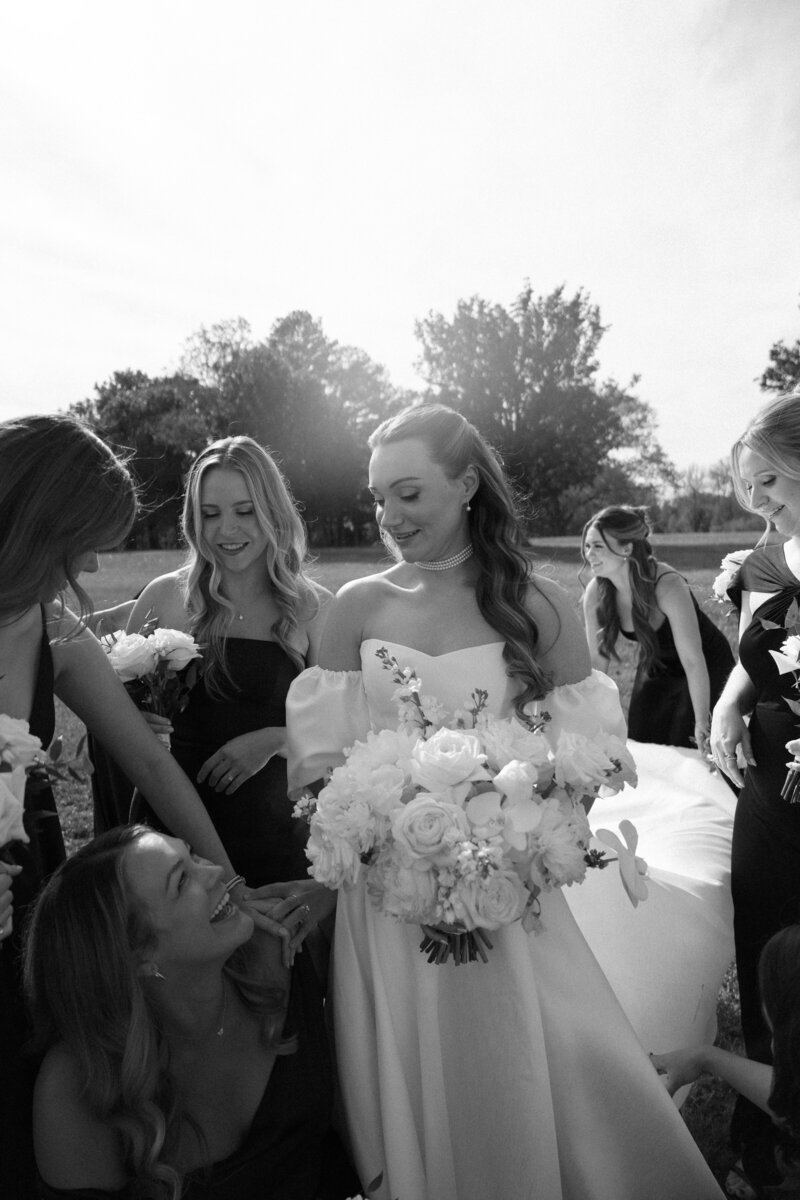 Lizzie Baker Photography _ Heather & Mickey _ Wedding Day _ The Conservatory at Blackberry Ridge Wedding -162