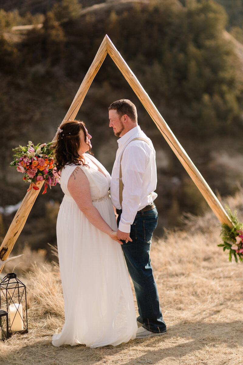 fall sunset bride and groom national park manhattan kansas wedding photographer-13