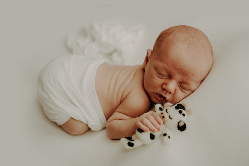 Danielle-Leslie-Photography-2021-aberdeen-newborn-photographer-mccullough-0007