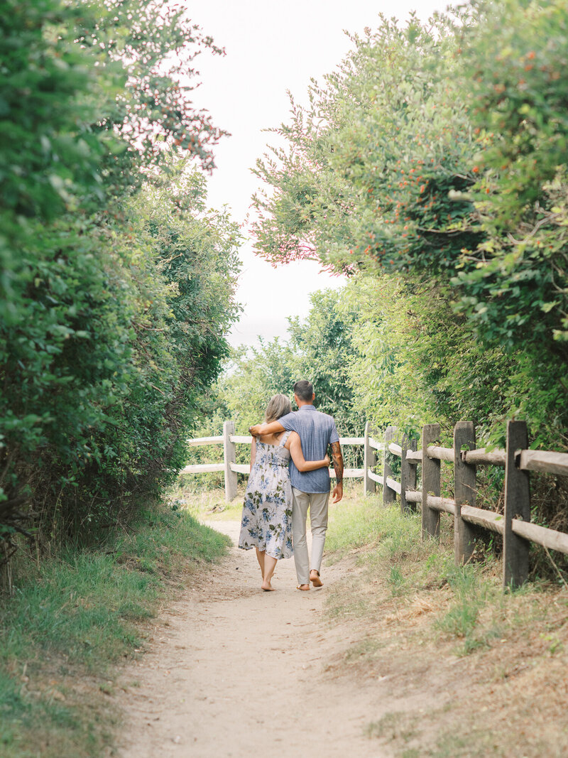 Nantucket-Engagement2-Portraits-Erin-Belles-Photography-2025-4
