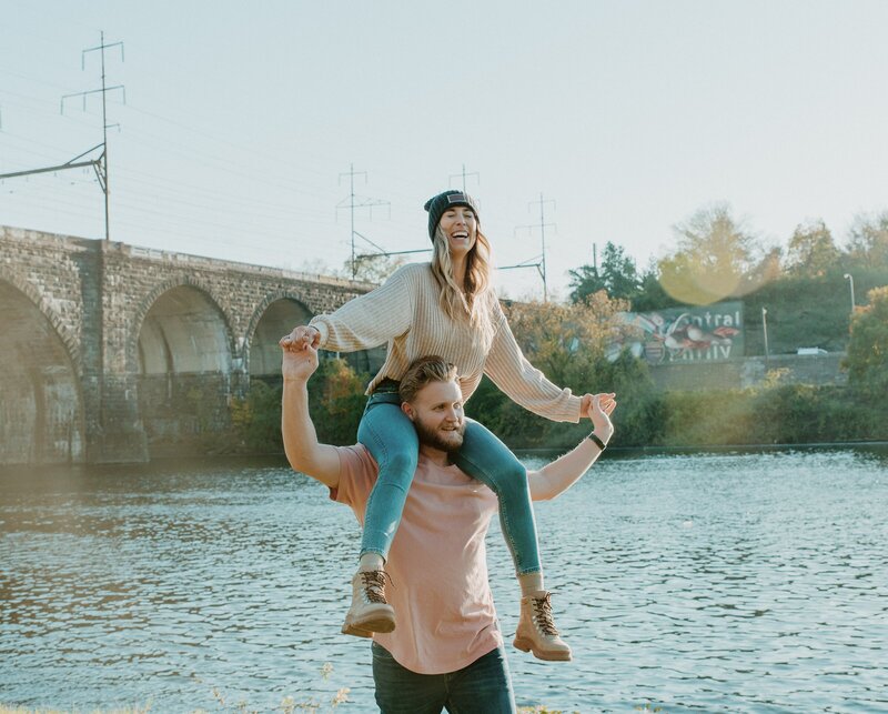 Engagement session in Philadelphia