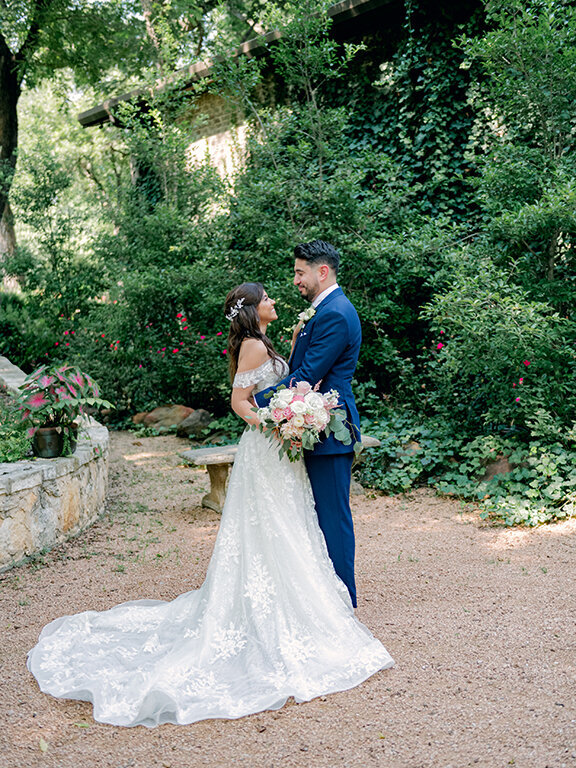 dallas-wedding-brides-of-north-texas-blissful-planning-weddings-hidden-waters-wedding-venue-wedding-photographer-white-orchid-photography-3855