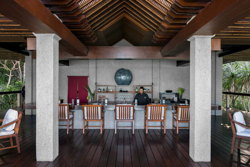 Amanpulo Aman Resort - Dining Club Bar