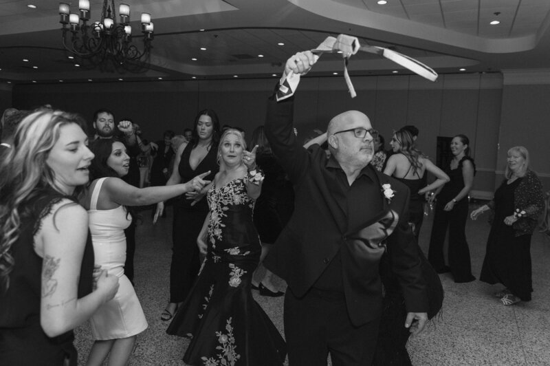 gabby-niko-san-marino-club-troy-michigan-wedding