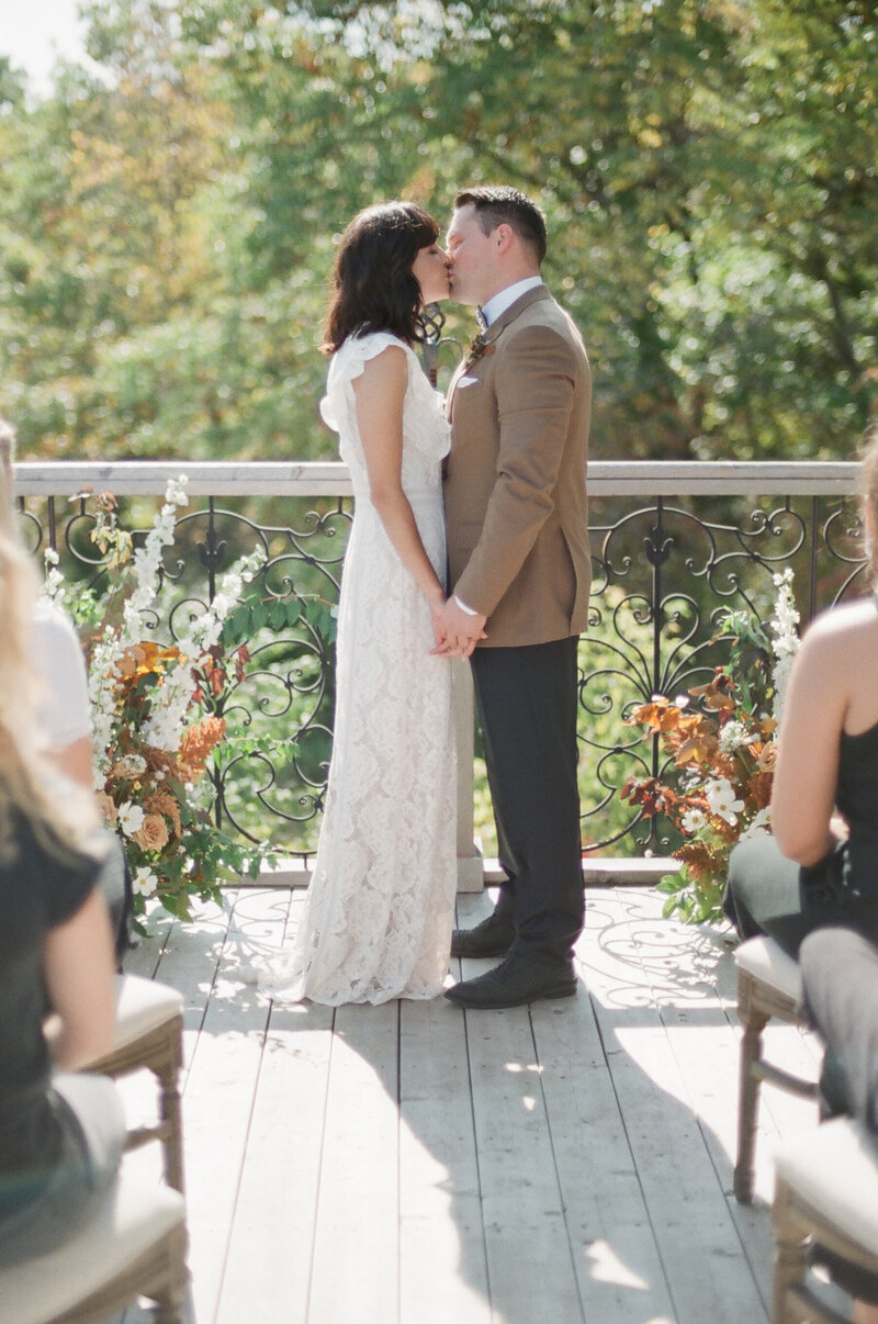 Anna_Grinets_Photography_Paris_Minnesota_Wedding_Photographer_172