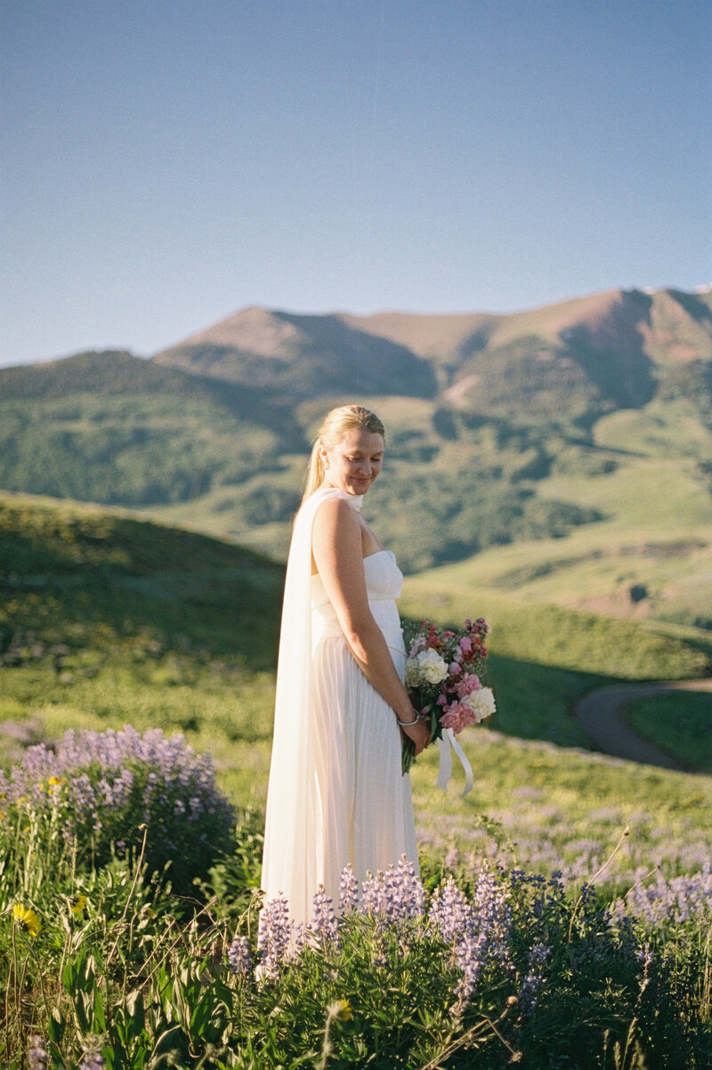Crested-Butte-Colorado-Elopement-on-35mm-Film-18