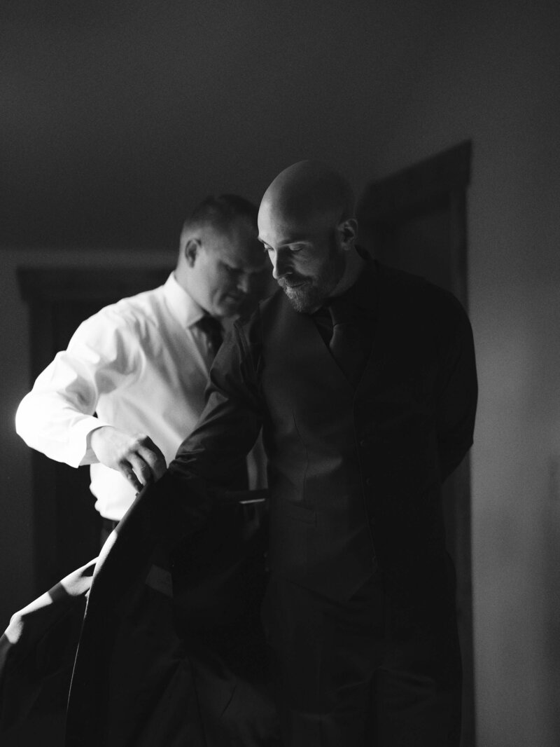 Devils-Thumb-Ranch-Wedding-Photographer-0013