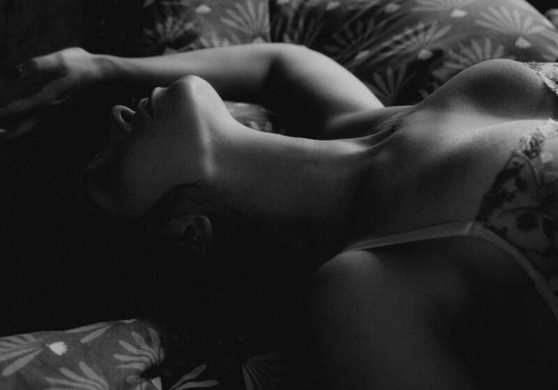 Boudoir Photographer Sans Interdit Paris Luxembourg-98
