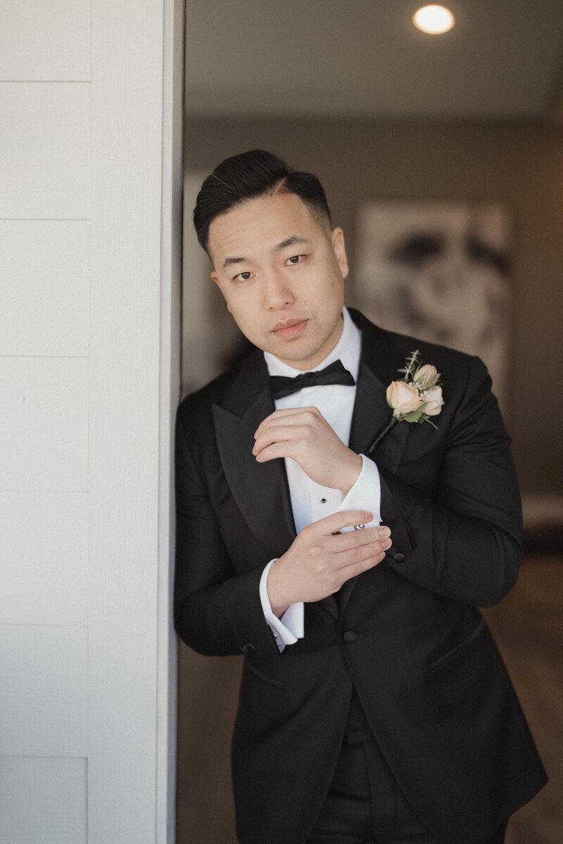 N&P_Wedding Sneaks-036