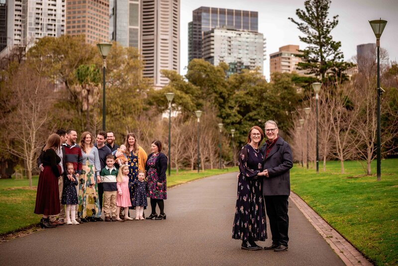 extended family being photographed at Kallista
