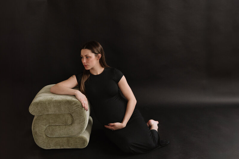 MN Maternity Photographer Beyond the Pines L6300