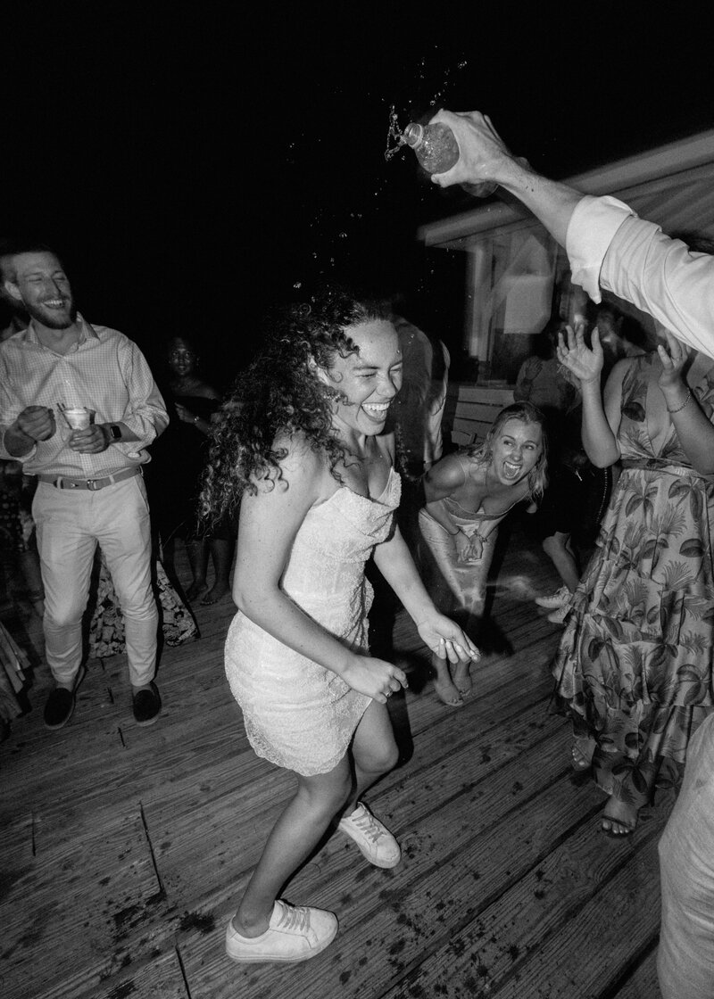alessandra-shane-harbour-island-wedding-hollyclarkphotography-h-1260