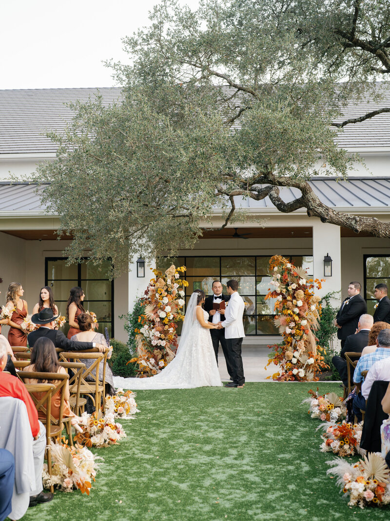 the-arlo-ceremony-paige-vaughn-photo23
