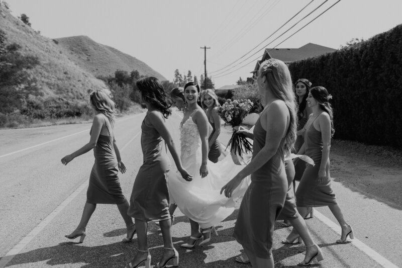 MeghanHemstra-Poplar-Grove-Winery-Wedding-Photographer-12