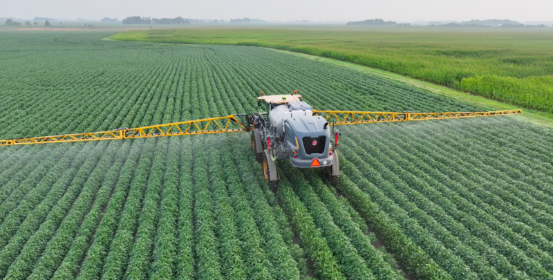 Custom Applicator - Mankato Custom Spraying and Applicator for row crops