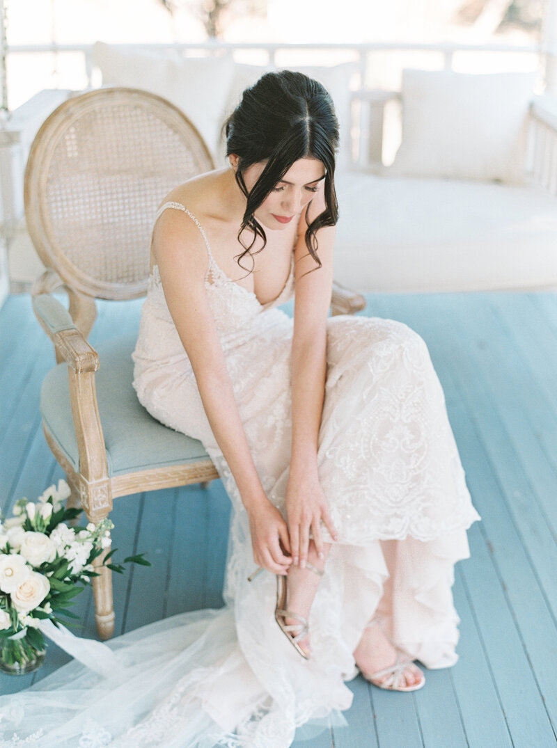 Brianna Chacon + Michael Small Wedding_The Ivory Oak_Madeline Trent Photography_0022
