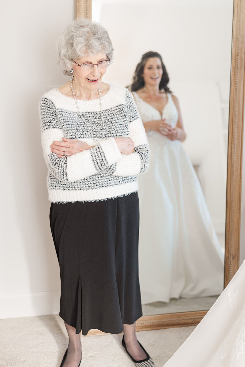 BJ+Lindsay_GallisonHallWedding-18
