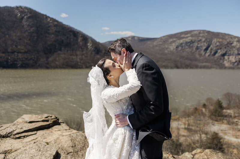 Hudson Valley elopement photos of a couple at Little Stony Point Park in Cold Spring