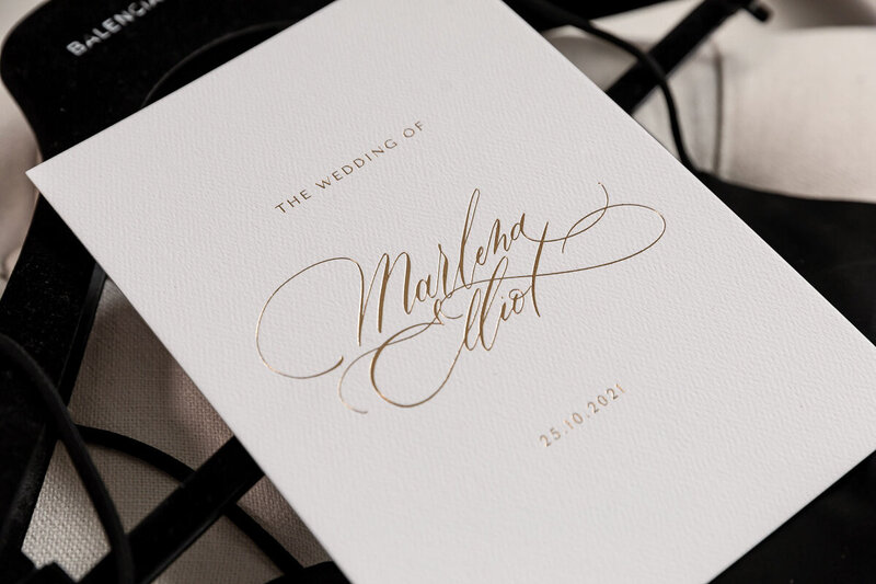 Gold-foil-wedding-invitations