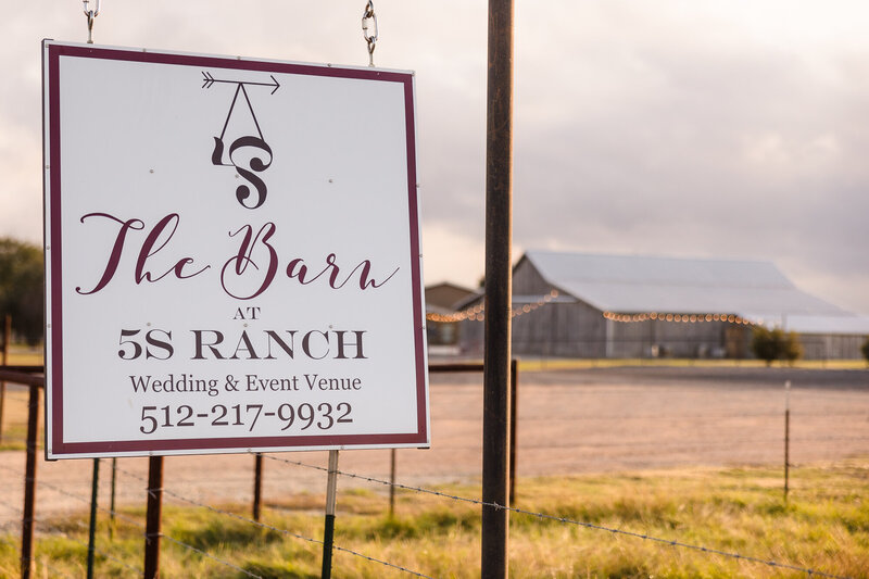 The barn at 5S Ranch wedding venue in Thrall, Texas.