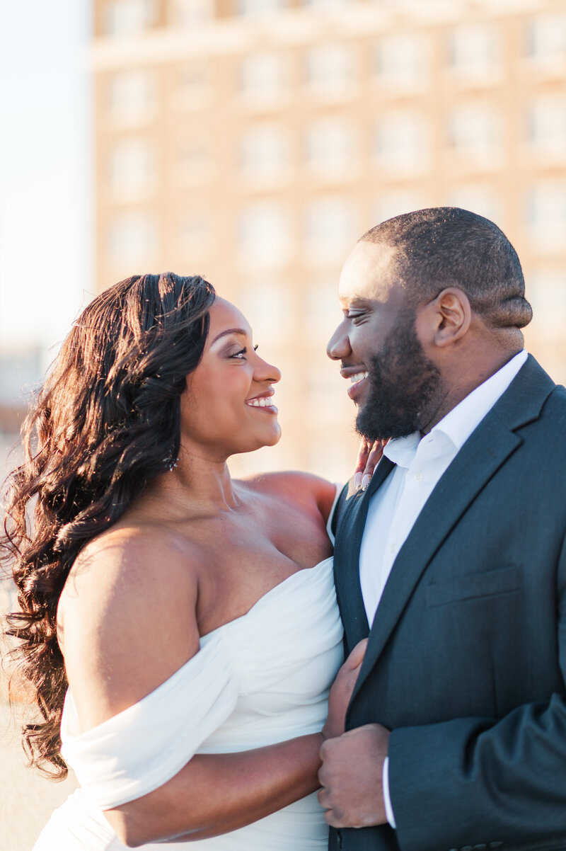 downtown-wilmington-nc-engagement-photos-33
