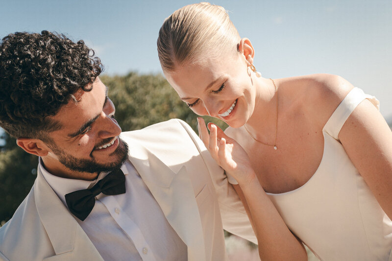 Stunning bridal portrait taken by a wedding photographer in Oahu