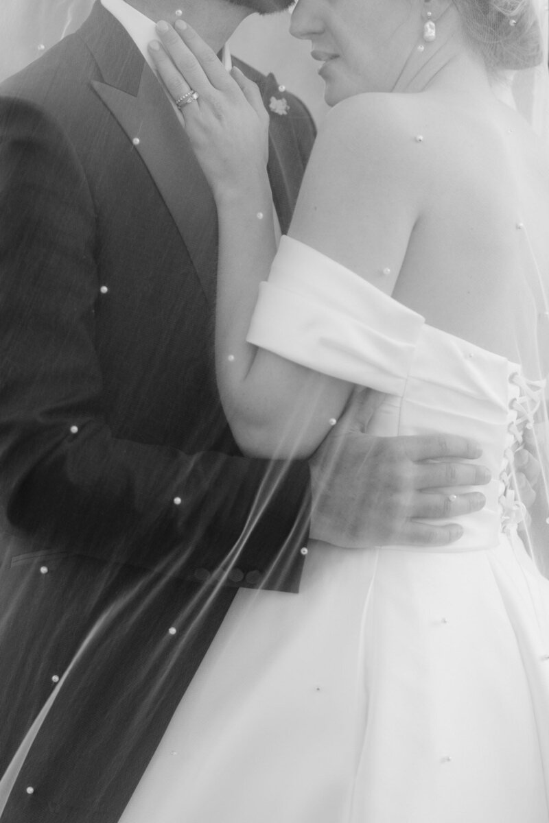French wedding photographer Domaine de Sarson Grignan-089