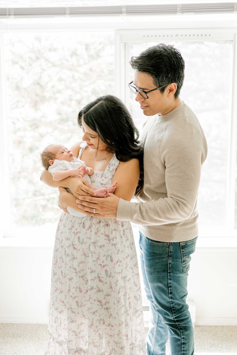 Inhome Newborn Nursing Portrait2
