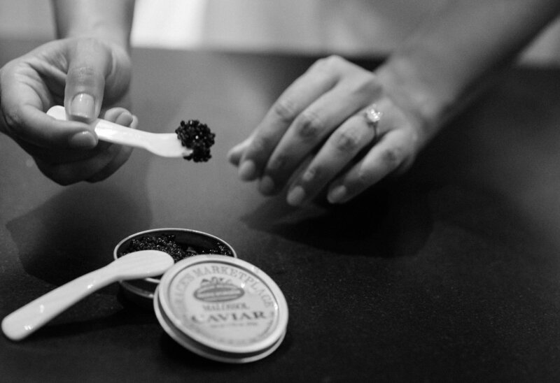 Amanda & Matt -bride spoons caviar-