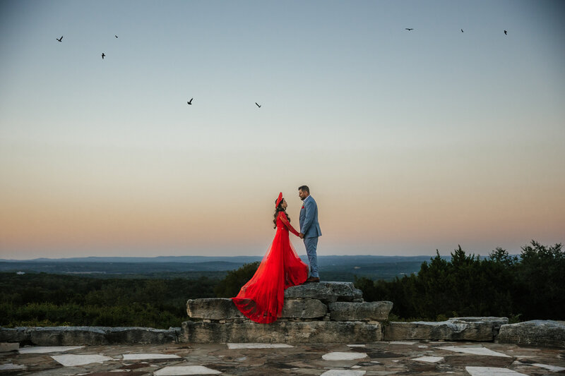 Bride and groom with view in Chinese wedding dress
