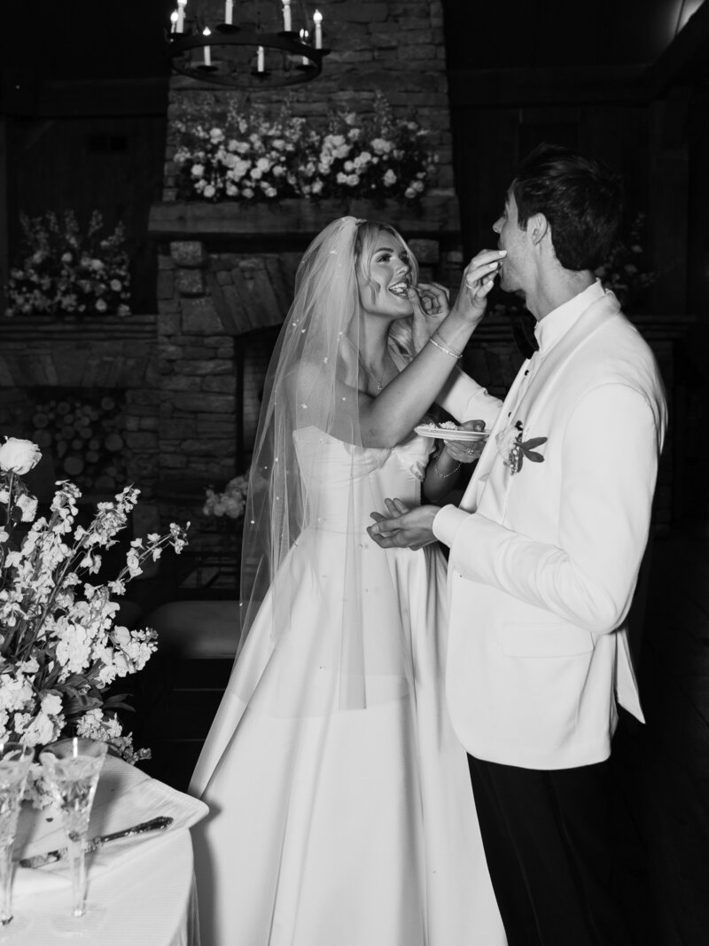 Gabie and Brad _ Old Edwards Inn _ Katie York1307