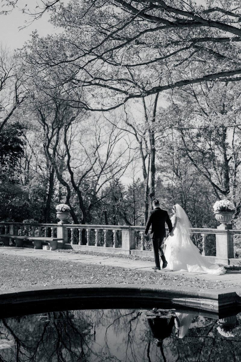 Fall Wedding at Stan Hywett Gardens -20