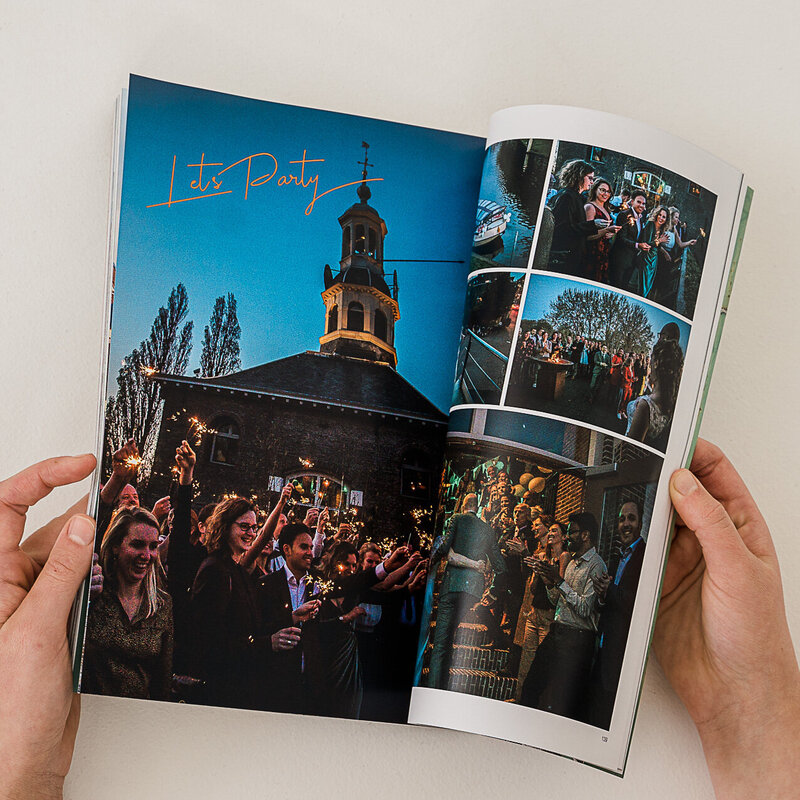 Magazine met feestfotos in de avond