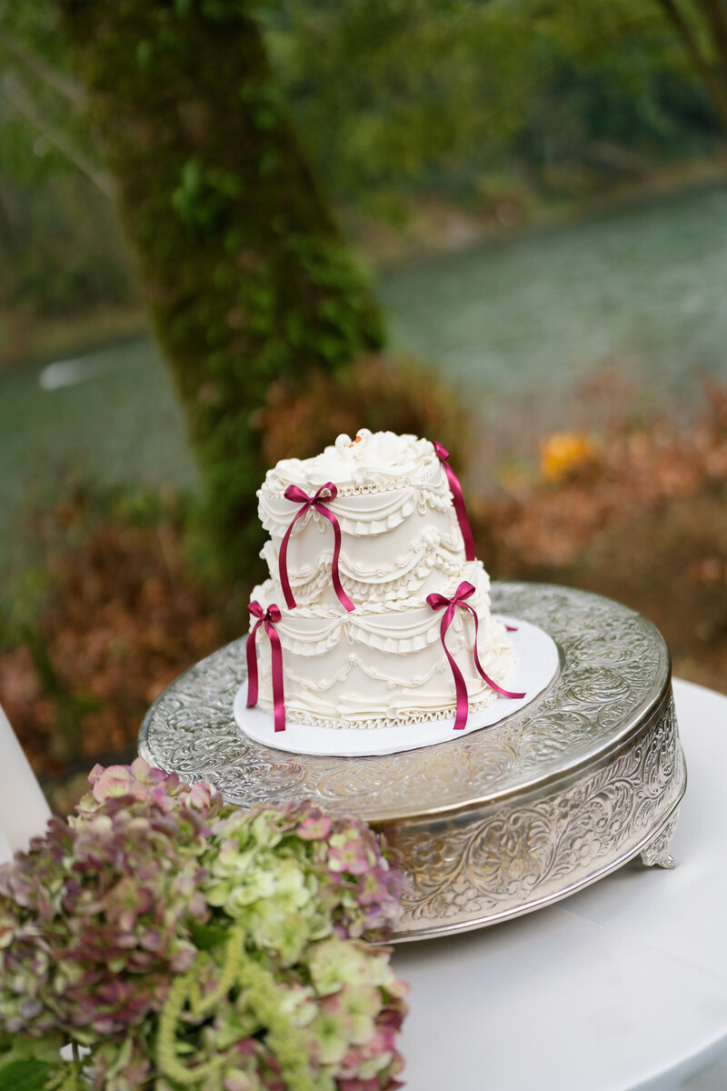 tropical bridal photos at sandy beach, east oahu, hawaii