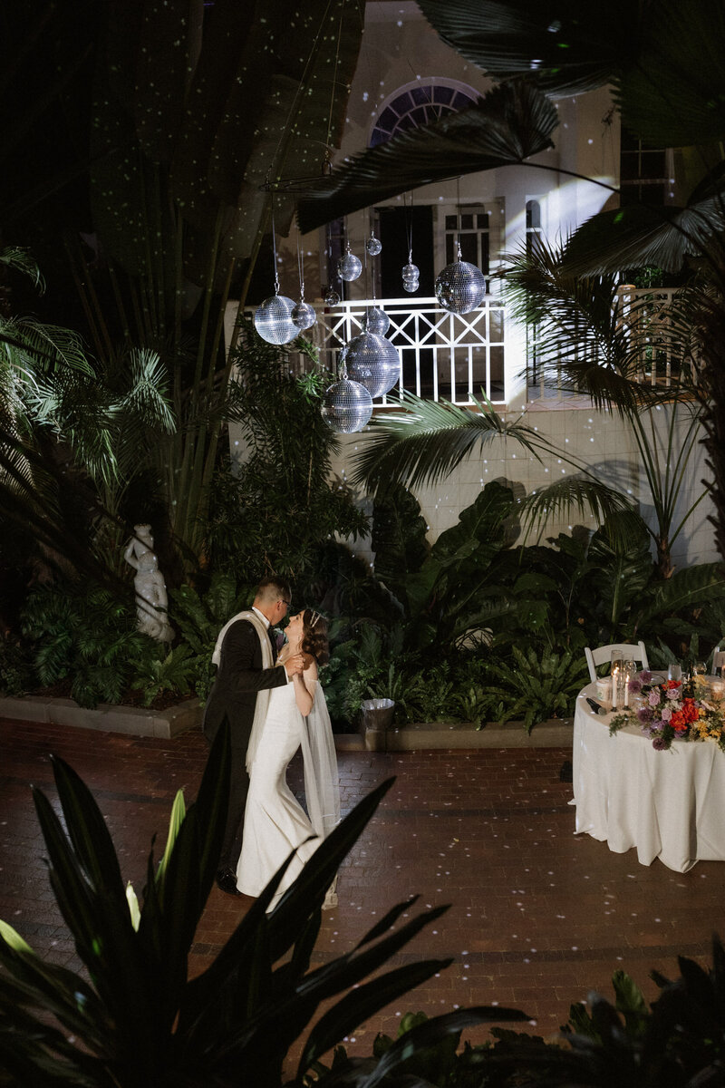 Franklin park conservatory hotel leveque columbus ohio wedding ceremony photographer videographer film documentary midwest -94