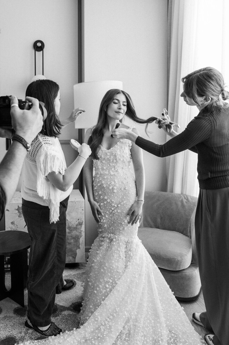 515-Art-Gallery-of-Ontario-AGO-Toronto-Canada-Zoe-Greg-Wedding-5