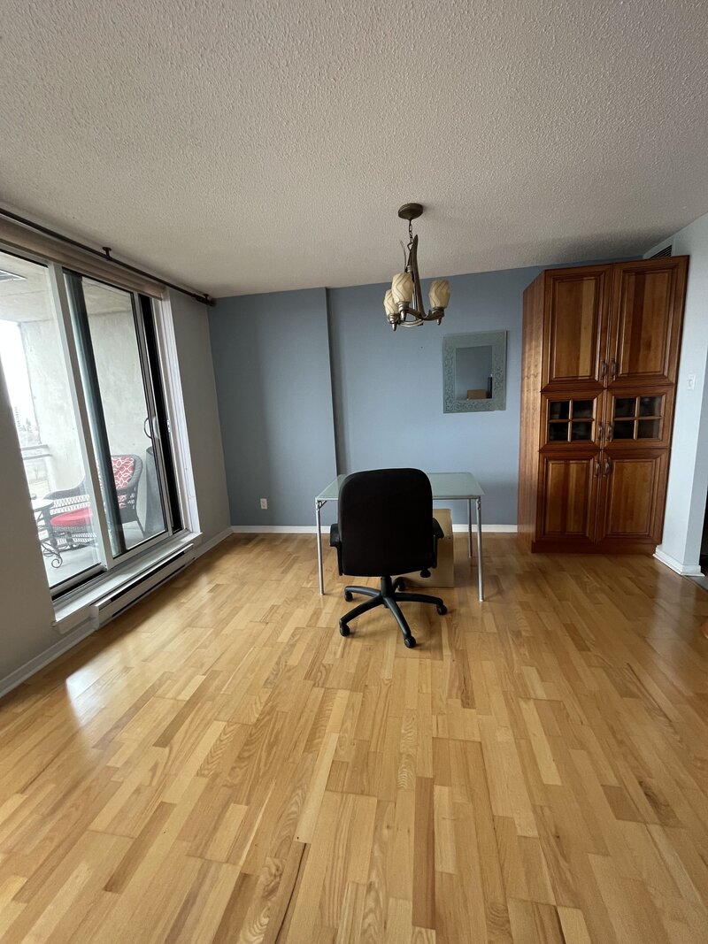 Parkdale Ottawa Home Staging - Michelle and Carley - Before-2