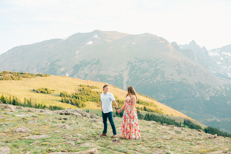 Estes-Park-Summer-Engagement-Photos-16