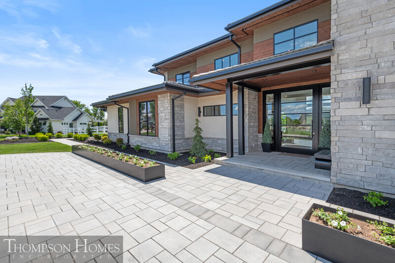 Thompson-Homes-Stillwater-Modern-Prairie-Eagle-Idaho-Custom-Home-Builder-14