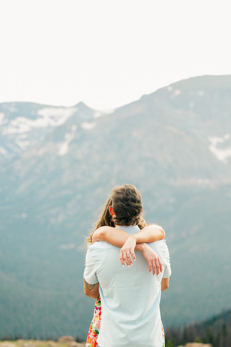 Estes-Park-Summer-Engagement-Photos-15