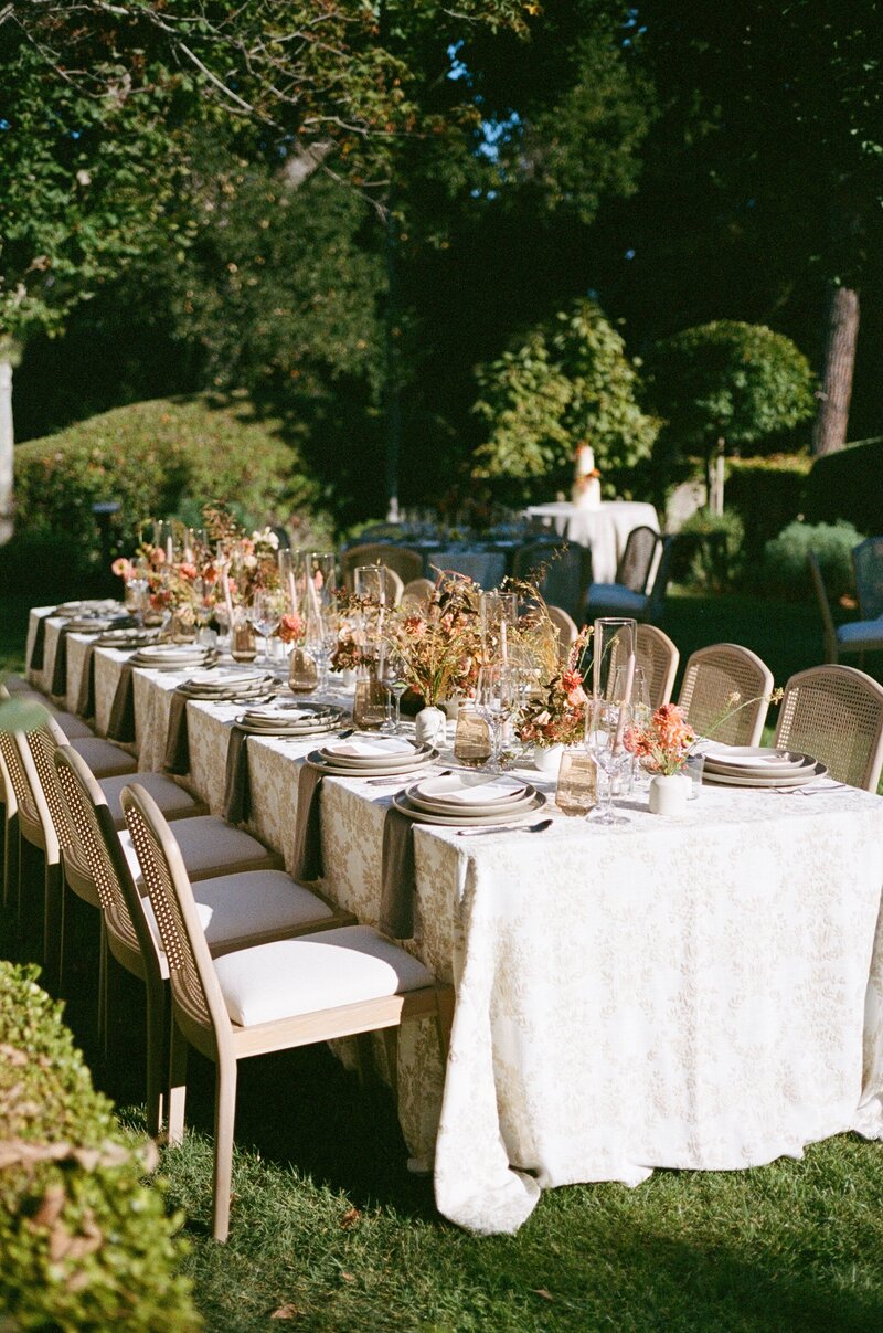luxury-tablescapes-carmel-on-film