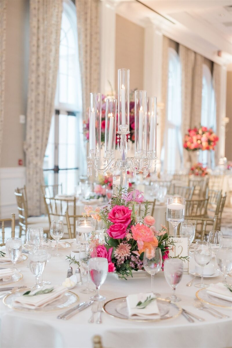 Wedding reception details at the country club of Orlando by orlando wedding photographer 