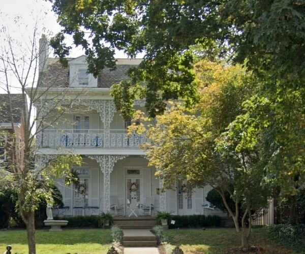 Historic home at 1612 Bath Ave. featured in the Ashland KY historical walking tour.