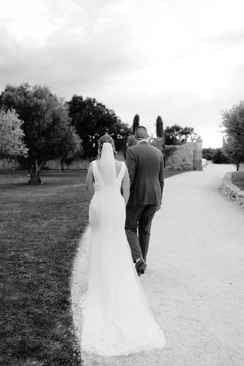 wedding photographer grignan victoria le petit-63