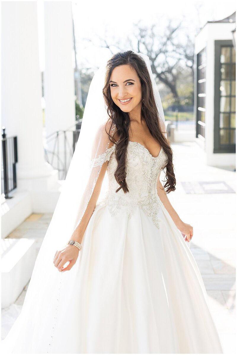 Alexis_Kayce_StorkWhite House Hotel_Bridal_Portraits0527