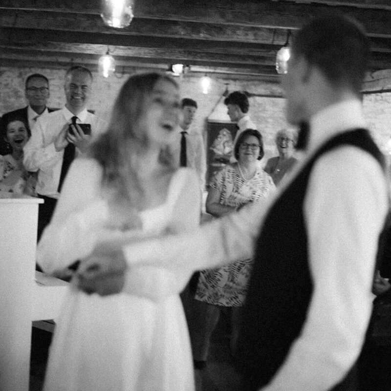 Wedding photo of an Intimate  wedding reception  in Porvoo by photographer Hannika Gabrielsson